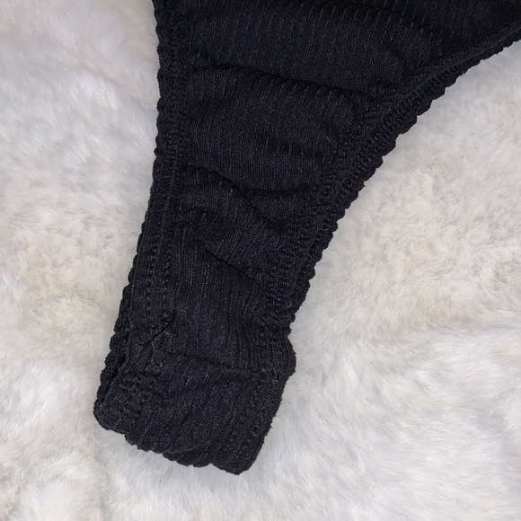 Polly & Esther Bodysuit - Picture 7 of 7